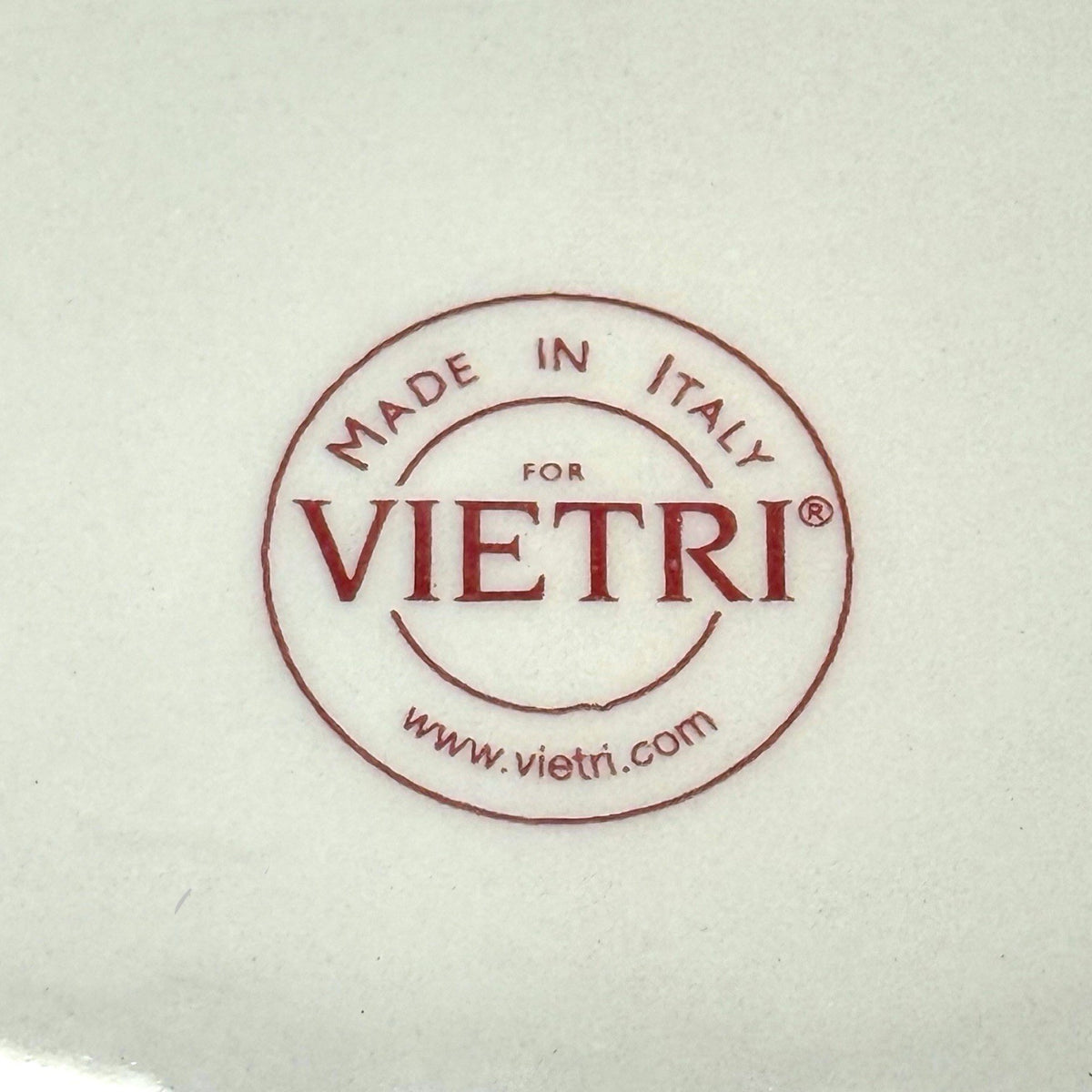 VIETRI Vendemmia 13" Salad Serving Bowl ITALY Hand Painted Grapes Vineyard Scene