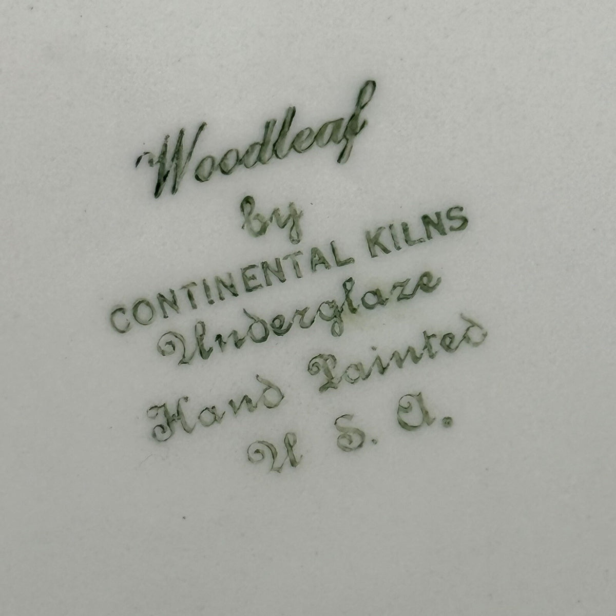 Vntg 1940s 10.25” SERVING BOWL WOODLEAF by Continental Kilns Underglaze USA