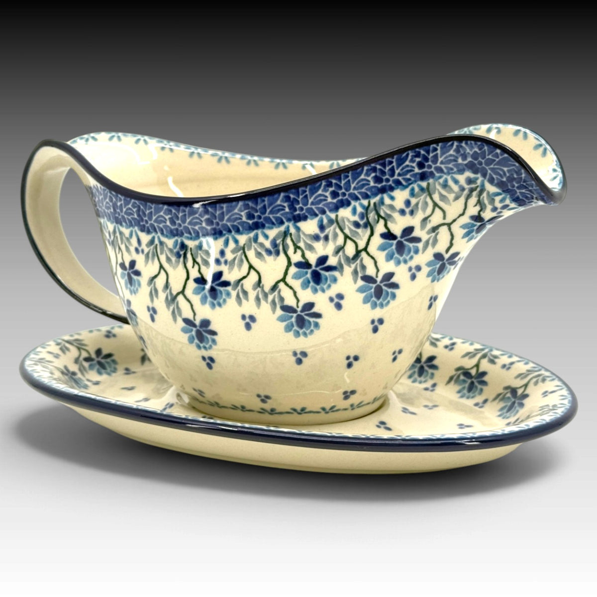Ceramika Artystyczna Polish Pottery 16 oz Gravy Boat with Plate Clover Fields view 2