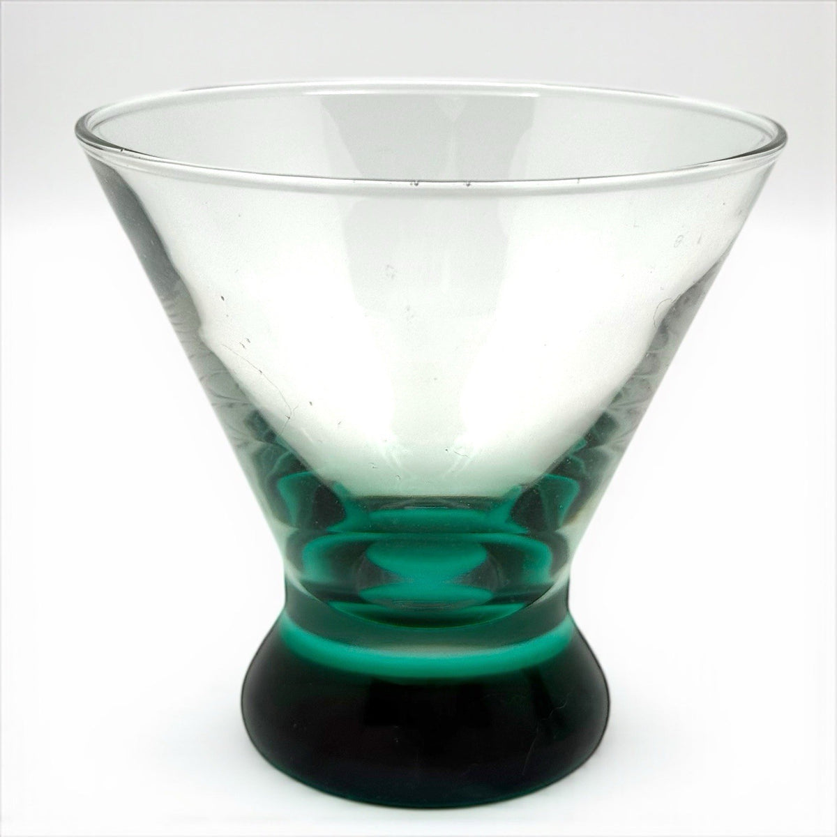 LIBBEY Green Hots Martini Glasses Set of 4 GREEN Base Holiday Cocktail Barware