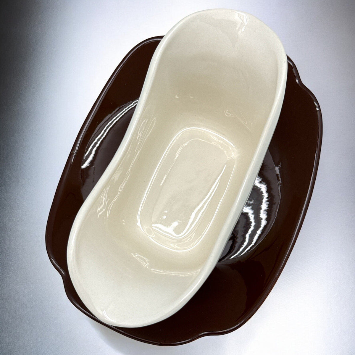 Vntg 1940s GRAVY BOAT + UNDERPLATE WOODLEAF by Continental Kilns Underglaze USA