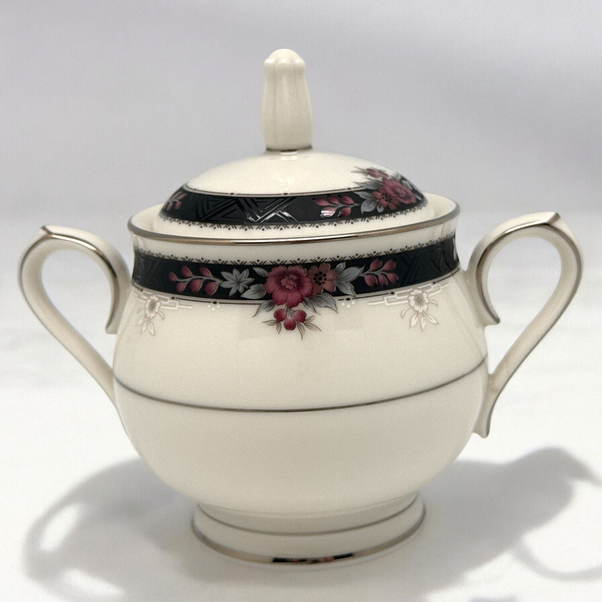 Vintage Noritake Ivory China ETIENNE COVERED SUGAR BOWL 5" Tall w/ Lid