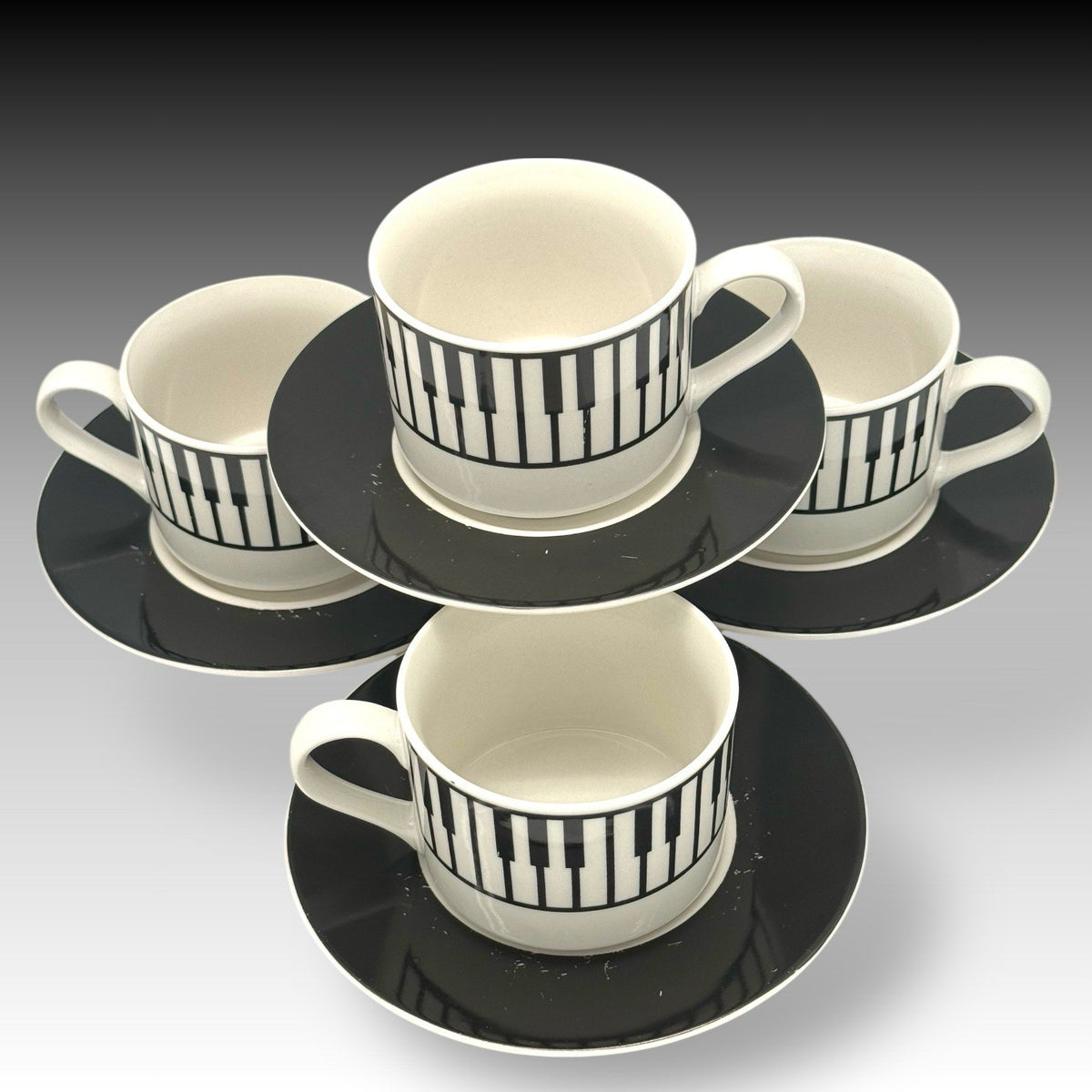 Set of 4 ALBERT ELOVITZ Piano Keys CUPS & SAUCERS Black & White Stoneware 1998