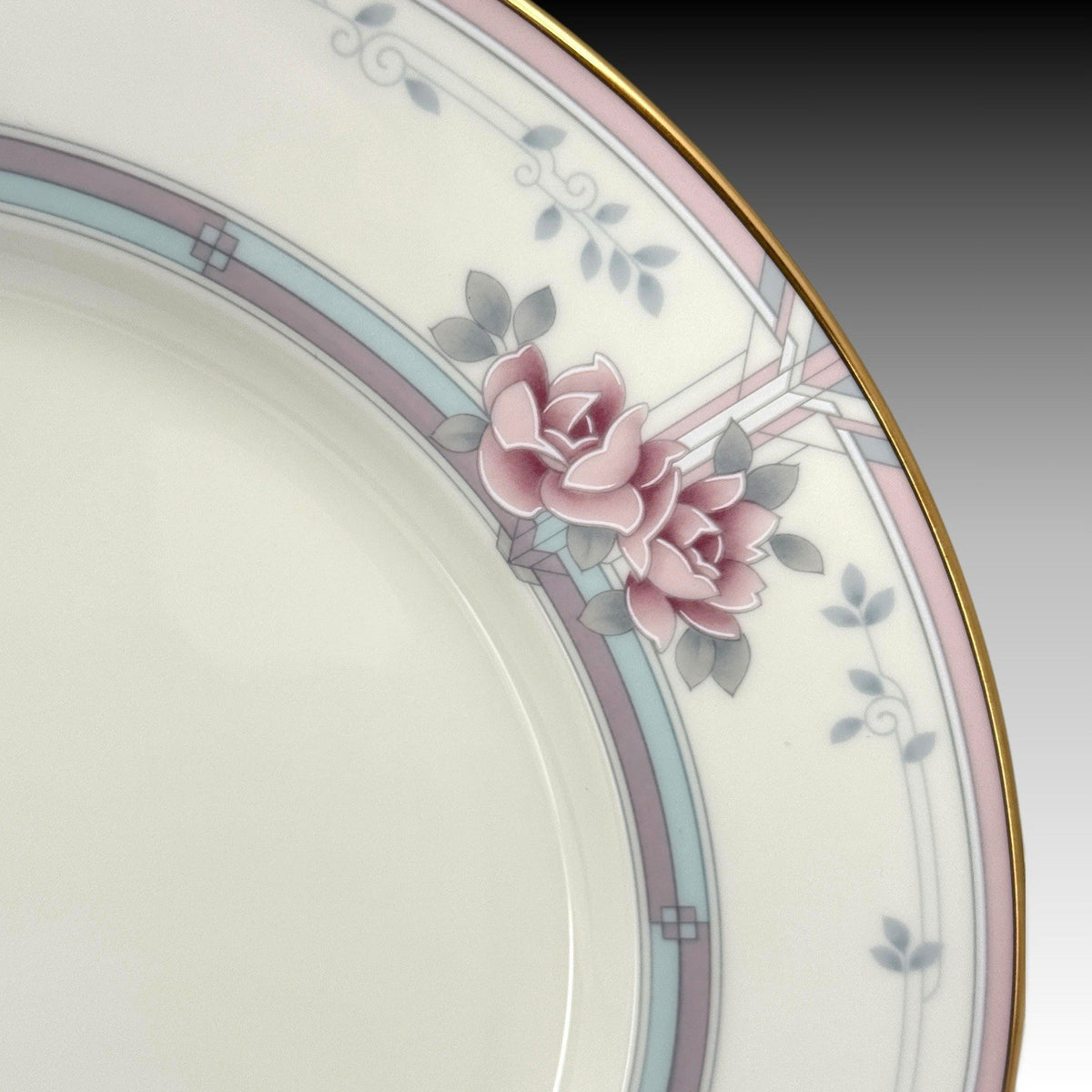Noritake Magnificence Bone China Dinner Plates Set 5 Gold Rim Pink Roses #9736