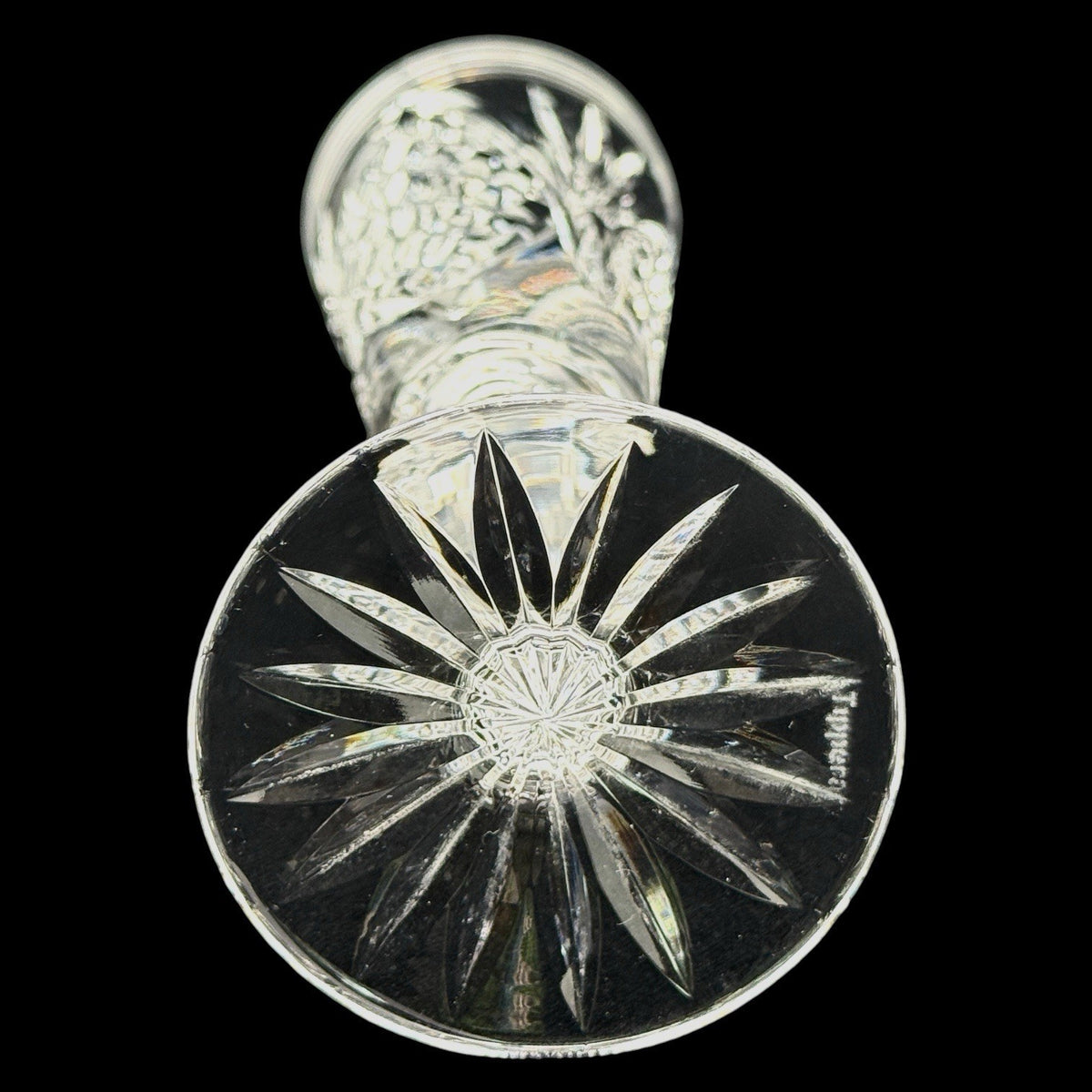 Tipperary Dove Hill Irish Crystal Champagne Flute, 8.25 Inch, Ribbon Ireland