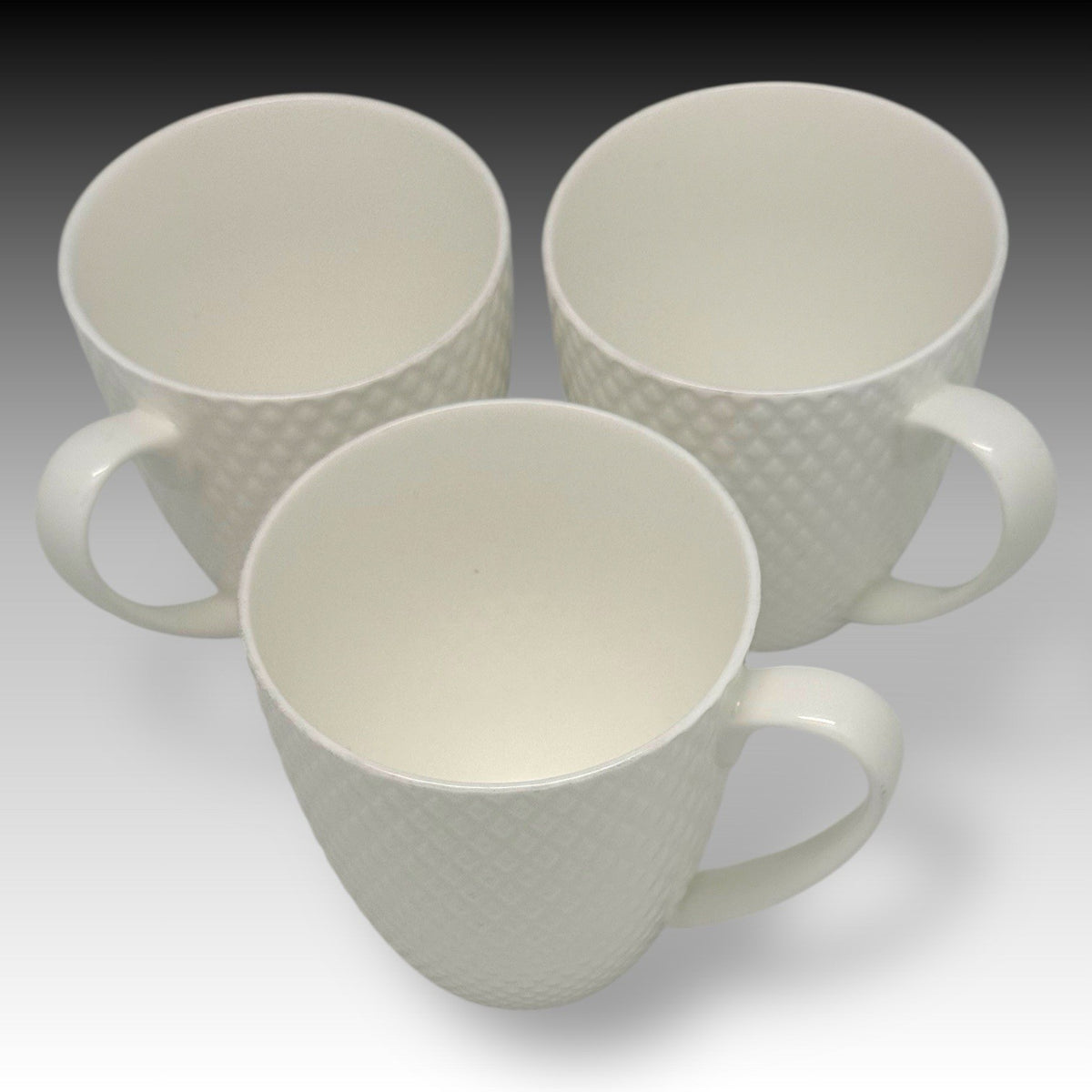 Mikasa HUNTINGTON Bone China Coffee MUGS Set of 3 White Diamond Texture Elegant