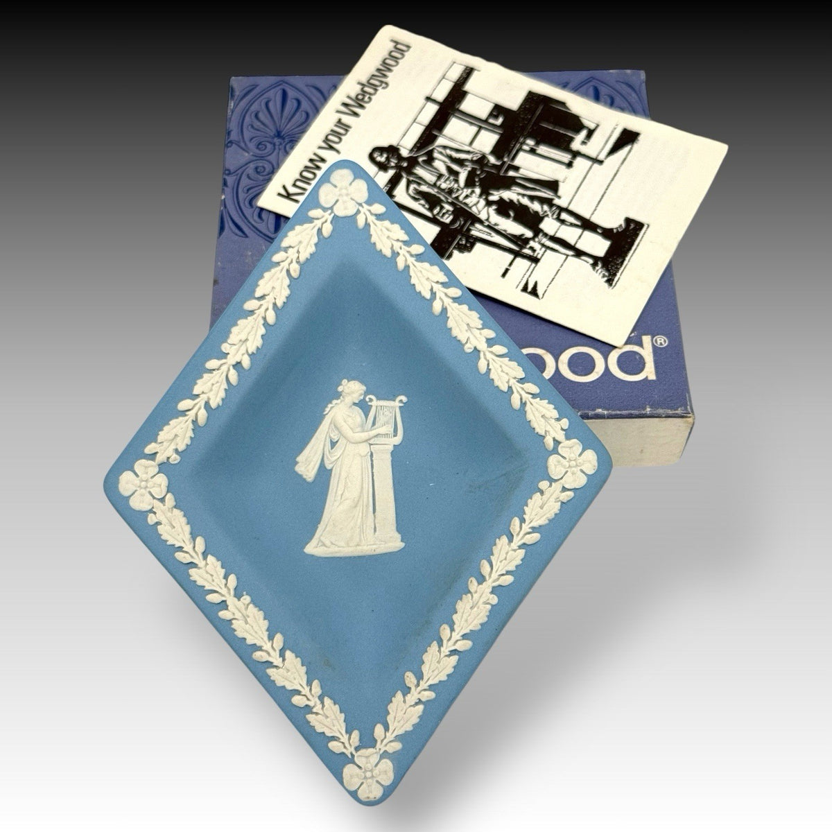 Wedgwood Blue Jasperware Diamond Trinket Dish Orpheus Lyre England Box Booklet