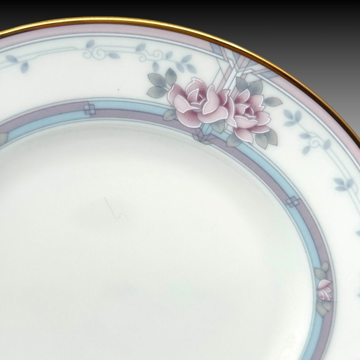 Noritake Magnificence 9736 Bread & Butter Plates Set 5 Bone China Gold Trim 6.5"