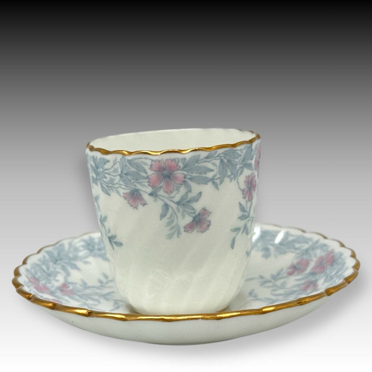 Mintons Garden Pinks Demitasse Cups & Saucers Set of 5 England Bone China EUC
