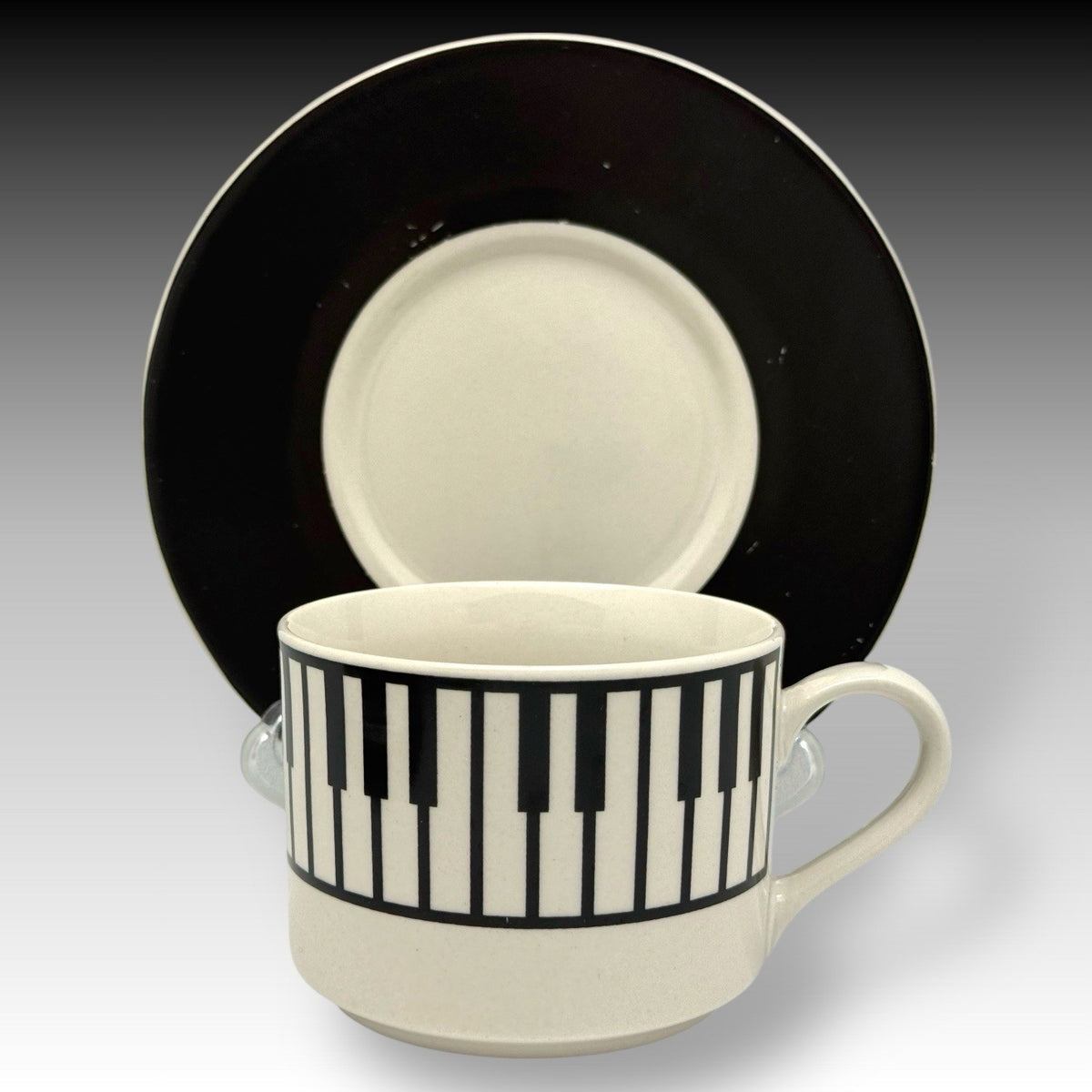 Set of 4 ALBERT ELOVITZ Piano Keys CUPS & SAUCERS Black & White Stoneware 1998