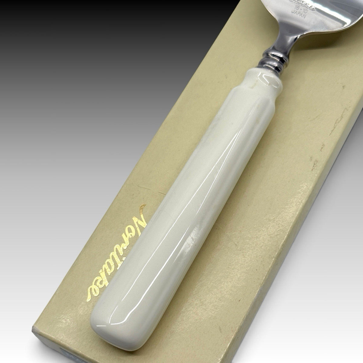 Noritake Magnificence 9736 Cake Server Stainless Steel Blade Original Box 10.25"