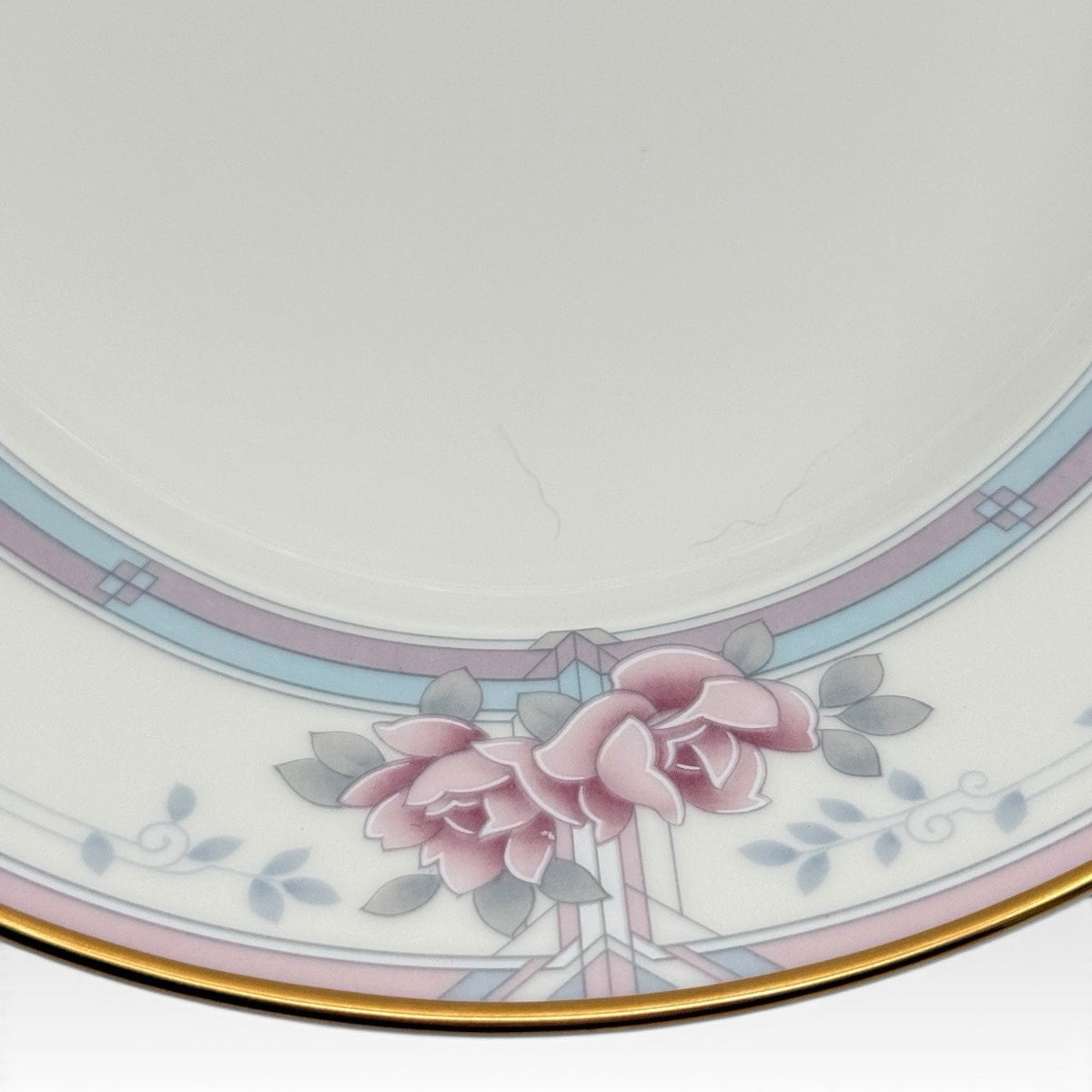Noritake Magnificence 9736 Bone China Oval Serving Platter Gold Trim 14 3/8"