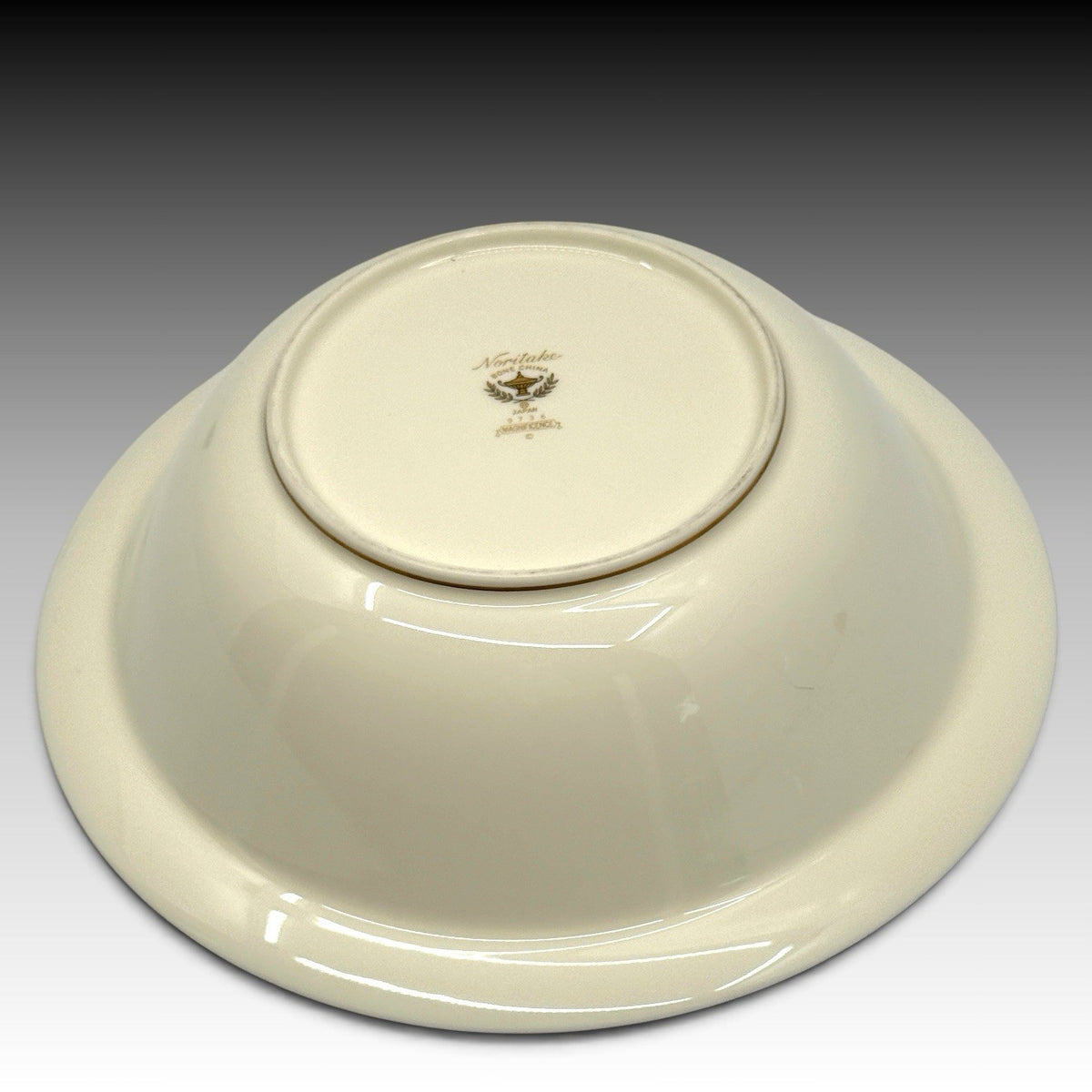 Noritake Magnificence 9736 Large Round Serving Bowl Bone China Gold Trim 9 3/8"