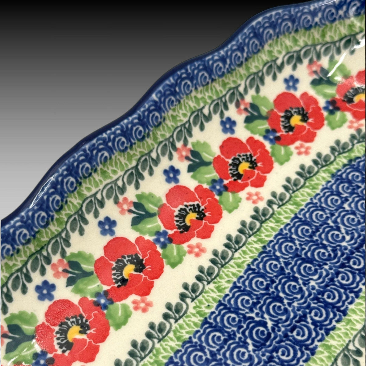 Danish Garden scalloped oval tray view 3