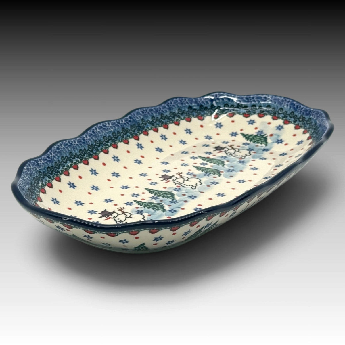 Dancing Snowman scalloped oval tray view 1