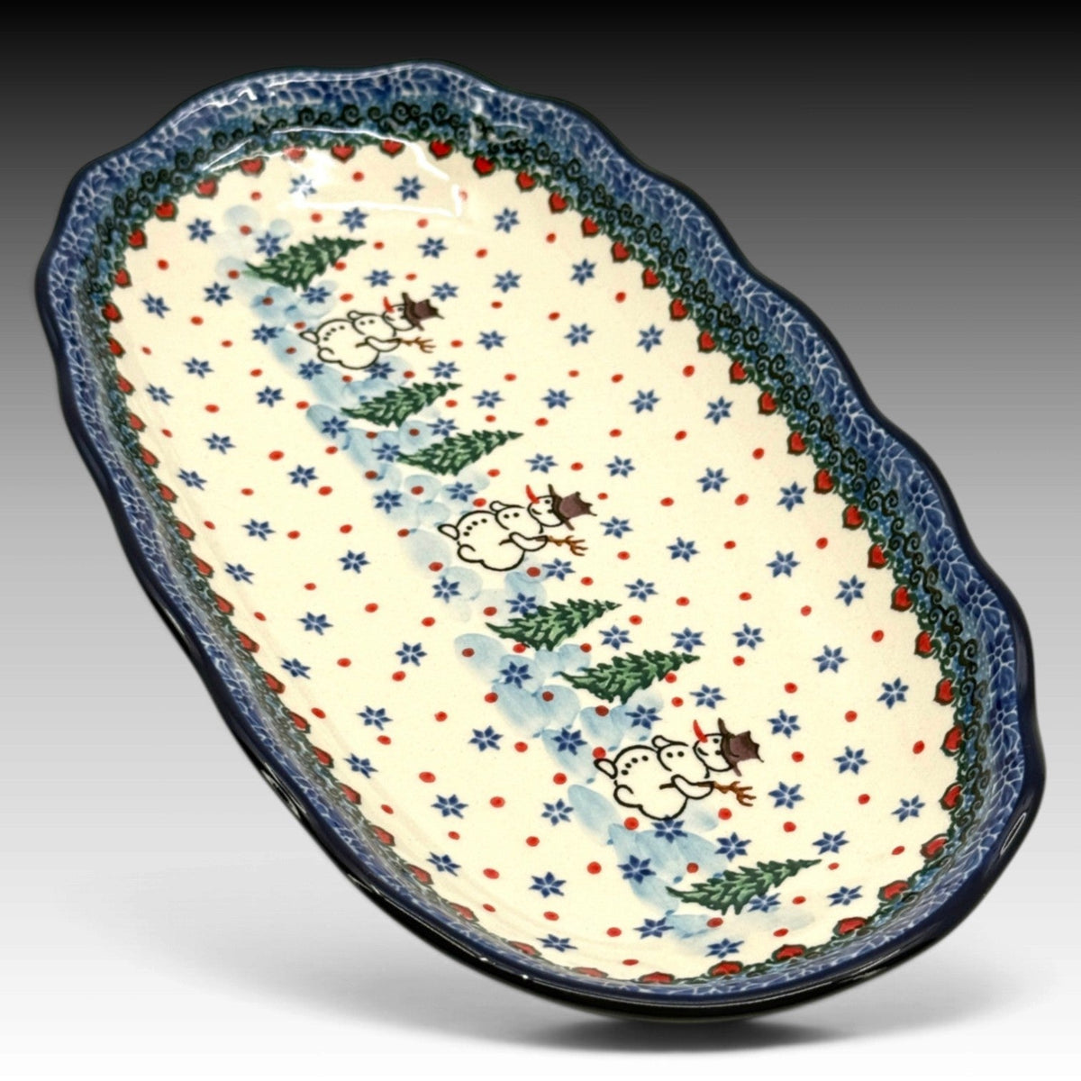 Dancing Snowman scalloped oval tray view 2