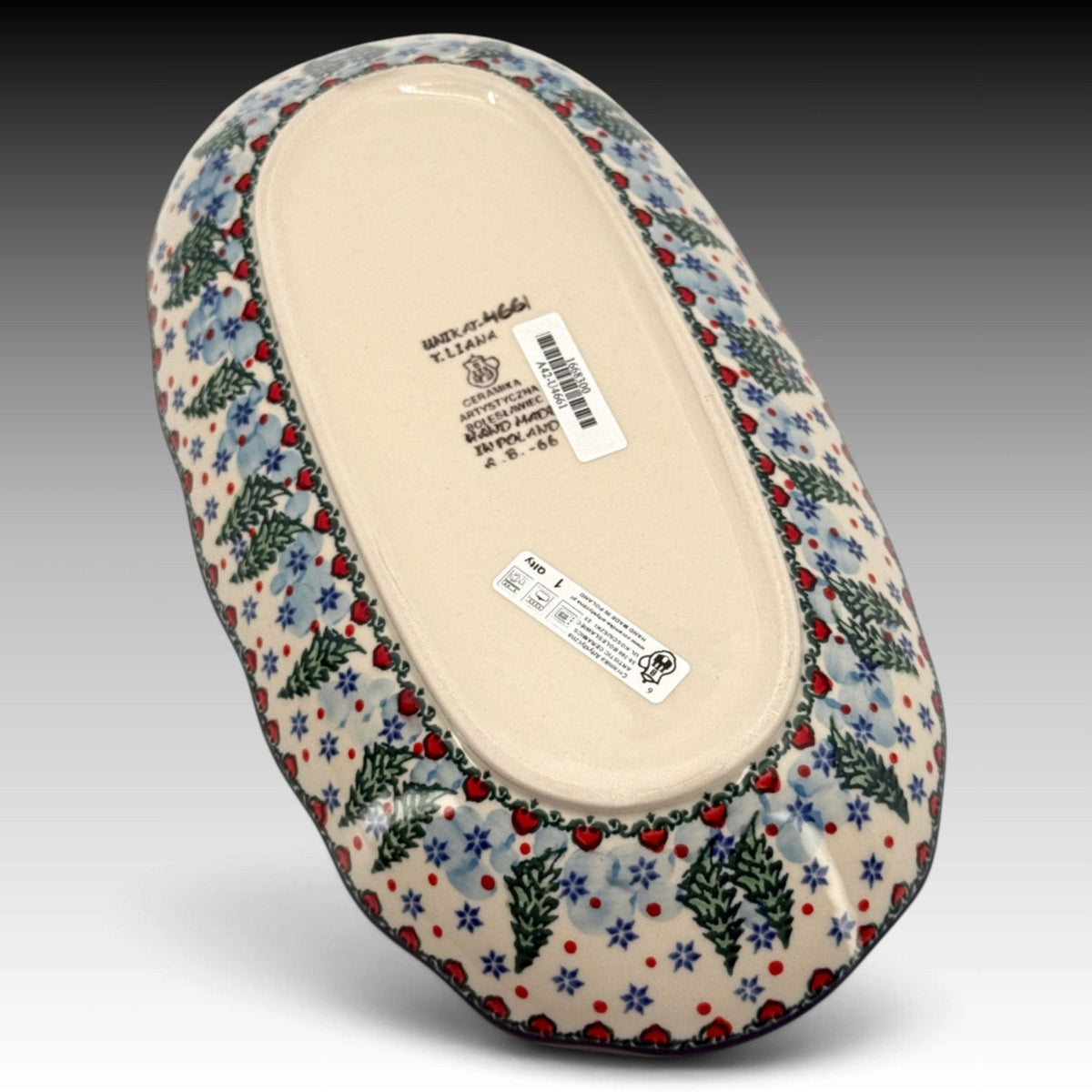 Dancing Snowman scalloped oval tray view 4