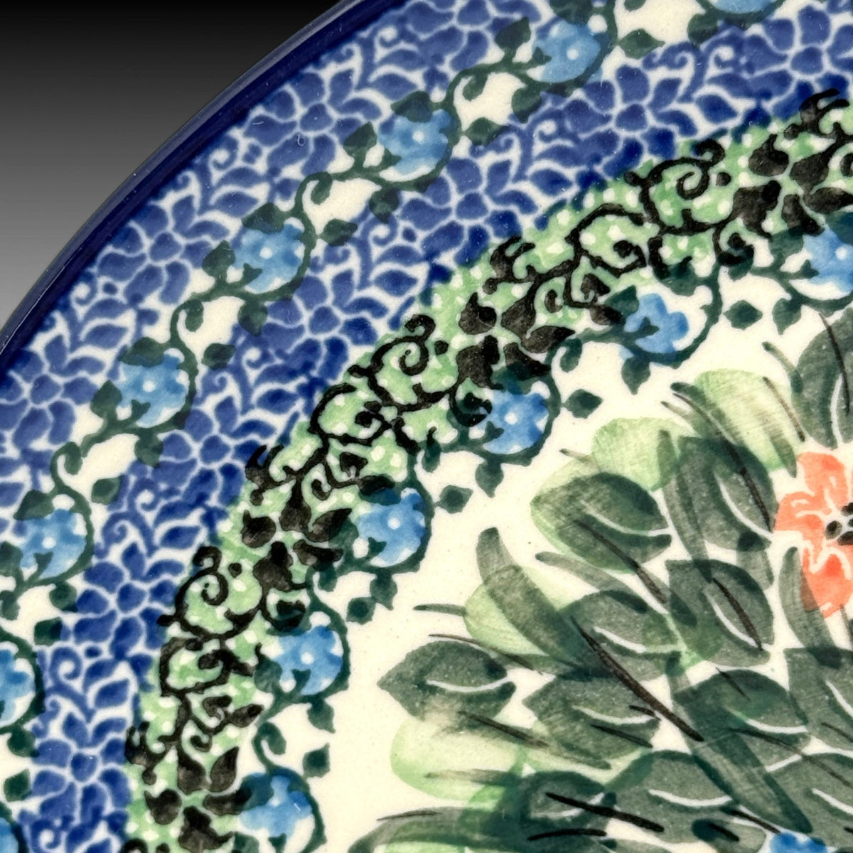 Hummingbird Meadow oval platter 3