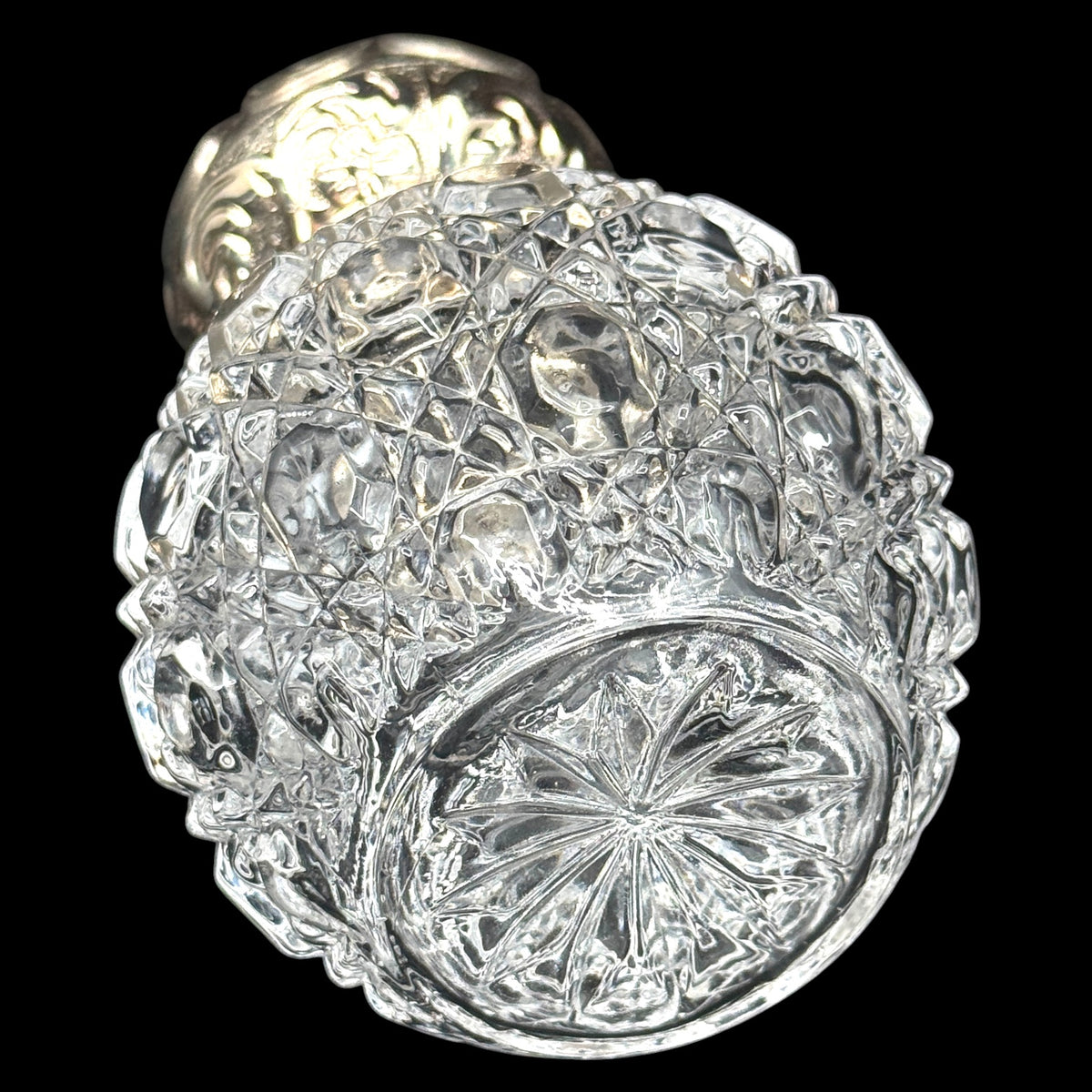 Godinger Alexandra Round Crystal Perfume Bottle with Hinged Ornate Lid