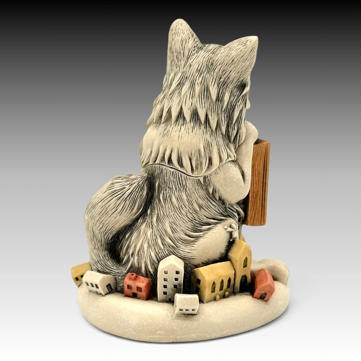 Harmony Kingdom Gubbio Town Wolf Peace RW06WO Archive