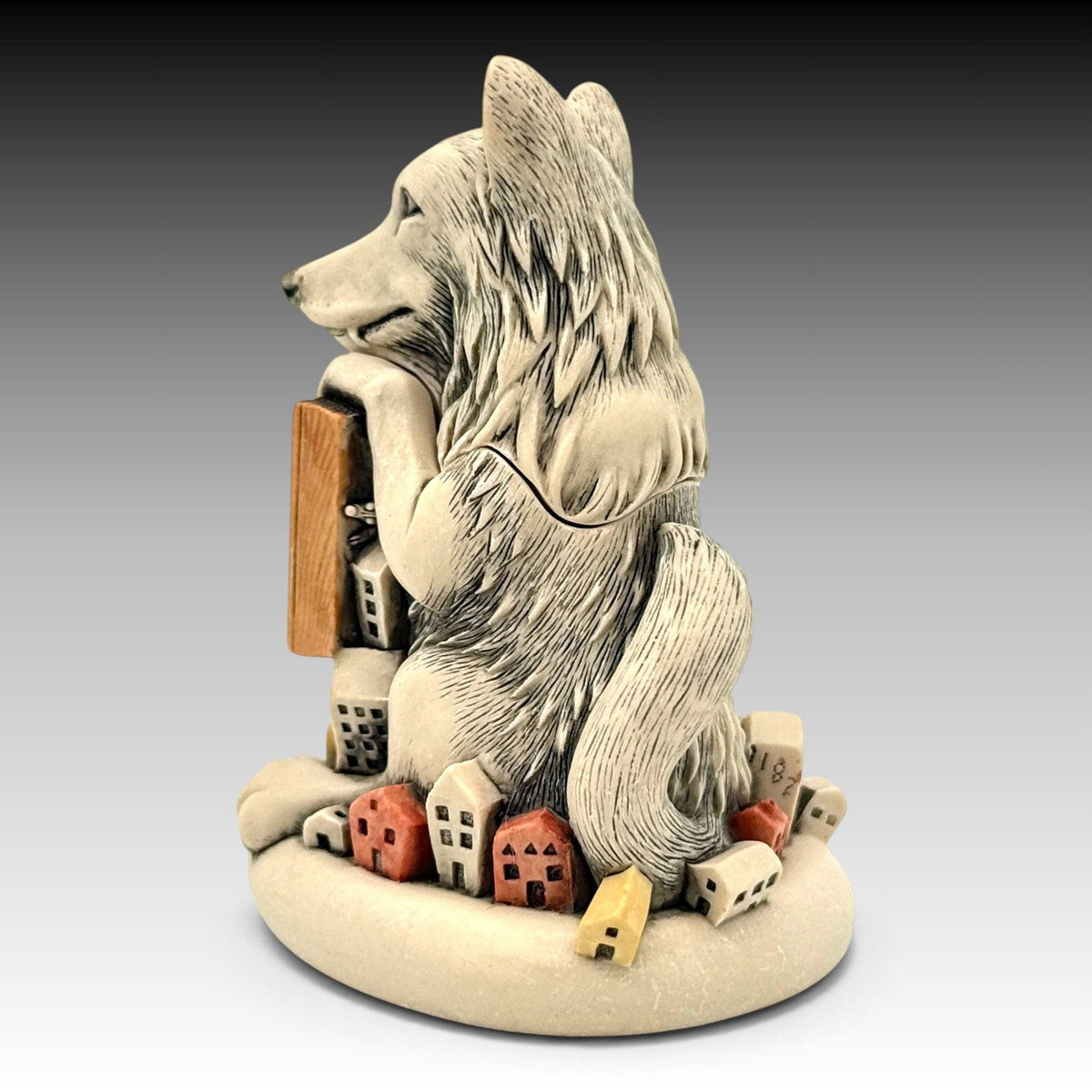 Harmony Kingdom Gubbio Town Wolf Peace RW06WO Archive