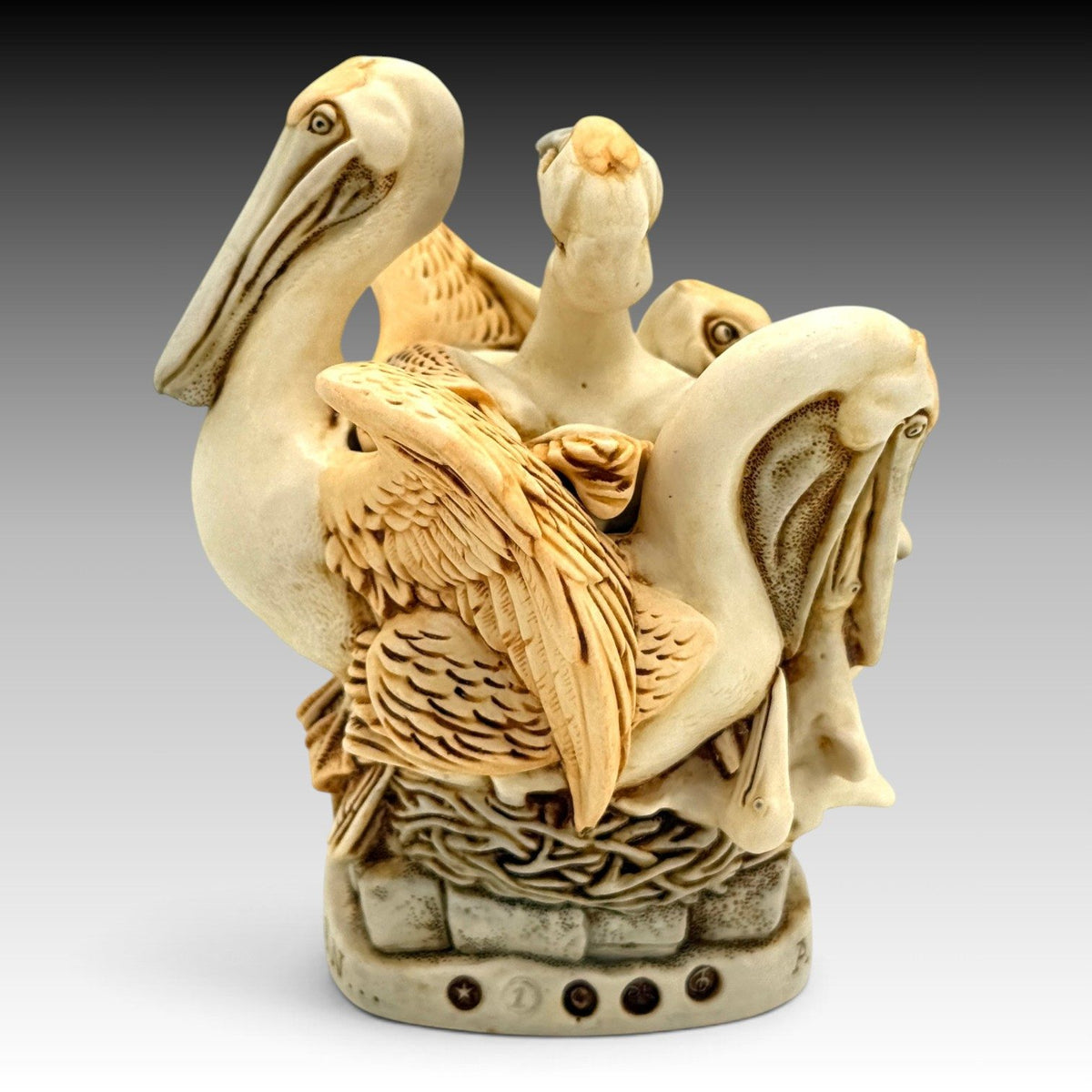 Harmony Kingdom Pell Mell 4 Pelicans & Their Young RW99PE Archive