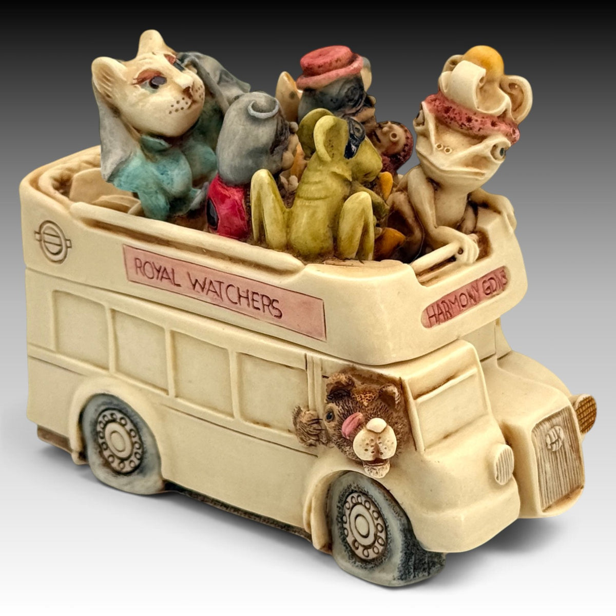 Harmony Kingdom Magic Bus RWFAB3C