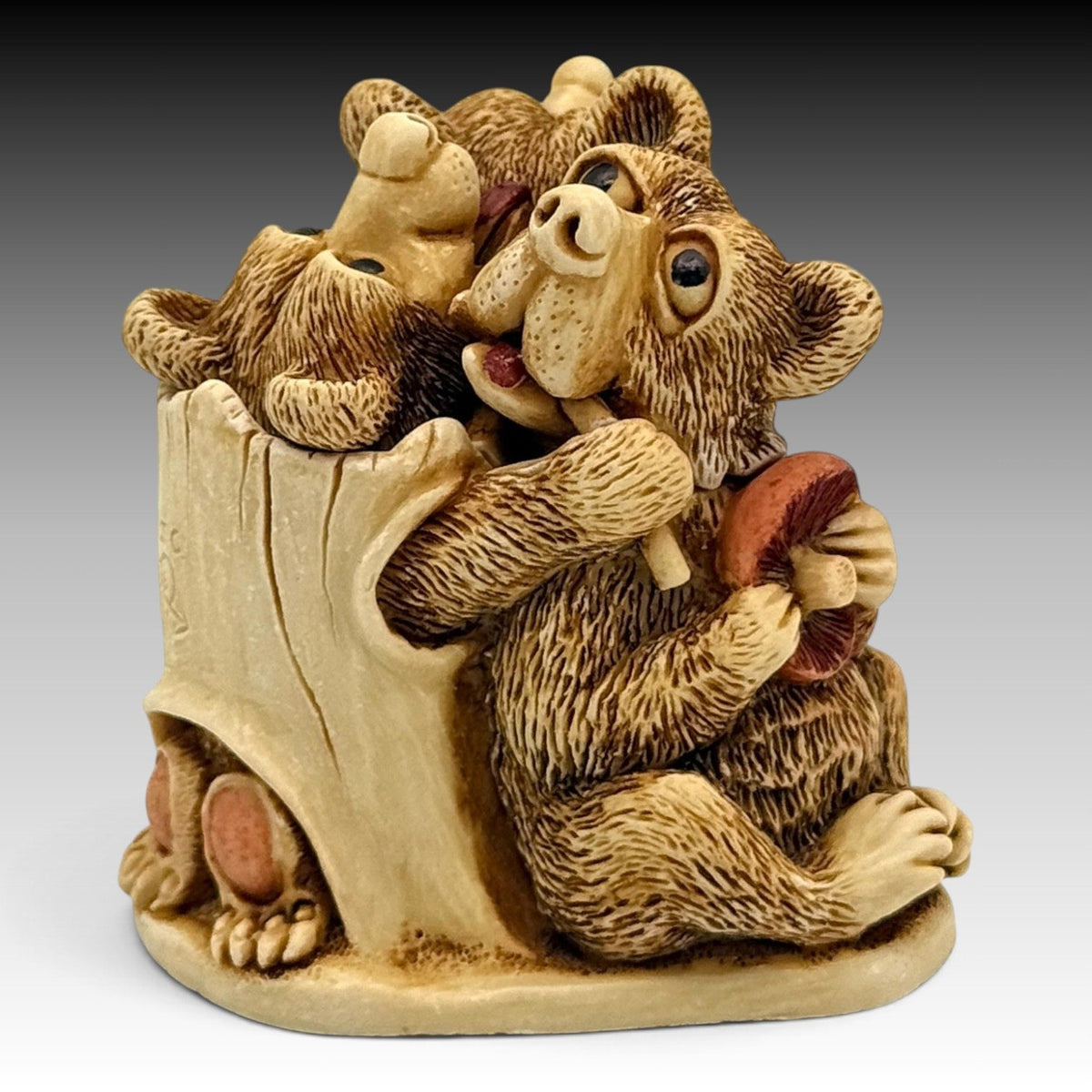 Harmony Kingdom Oktobearfest TJEVBE97 1997 Event Box Figurine Archive