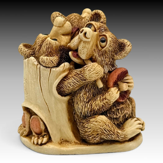 Harmony Kingdom Oktobearfest TJEVBE97 1997 Event Box Figurine Archive