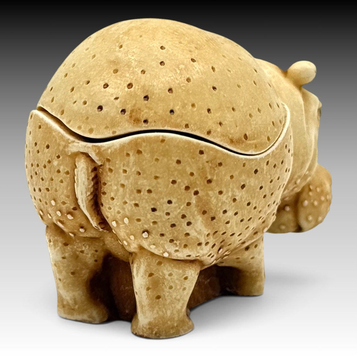 Harmony Kingdom In the Know TJIHI Interchangeables Hippo Archive Figurine