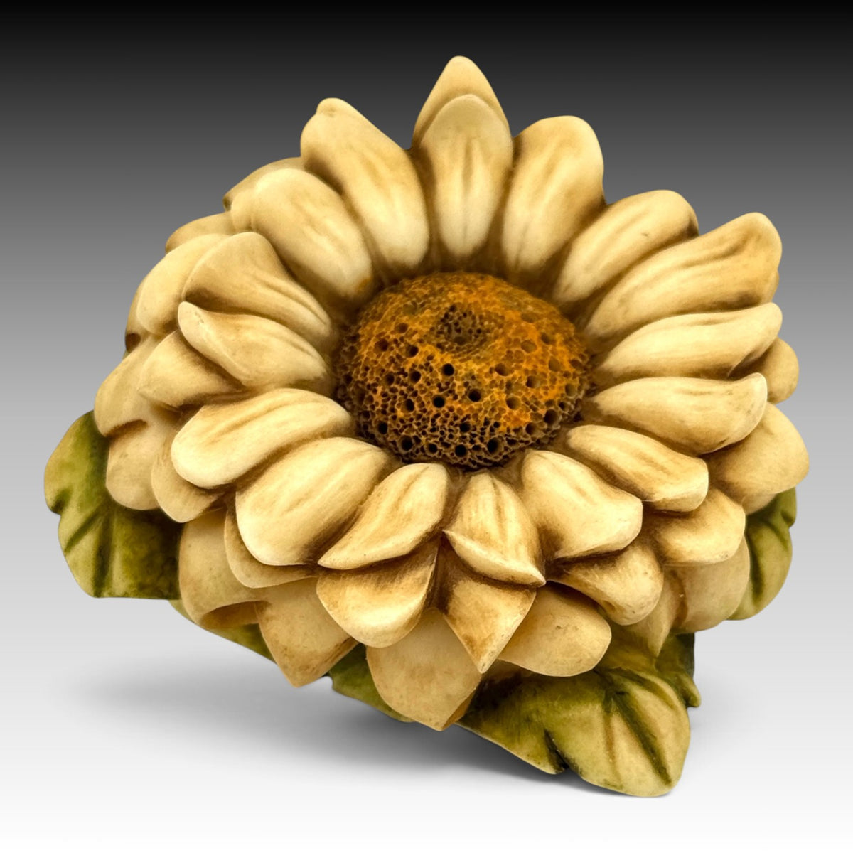 Harmony Kingdom Daisy II HG5DA