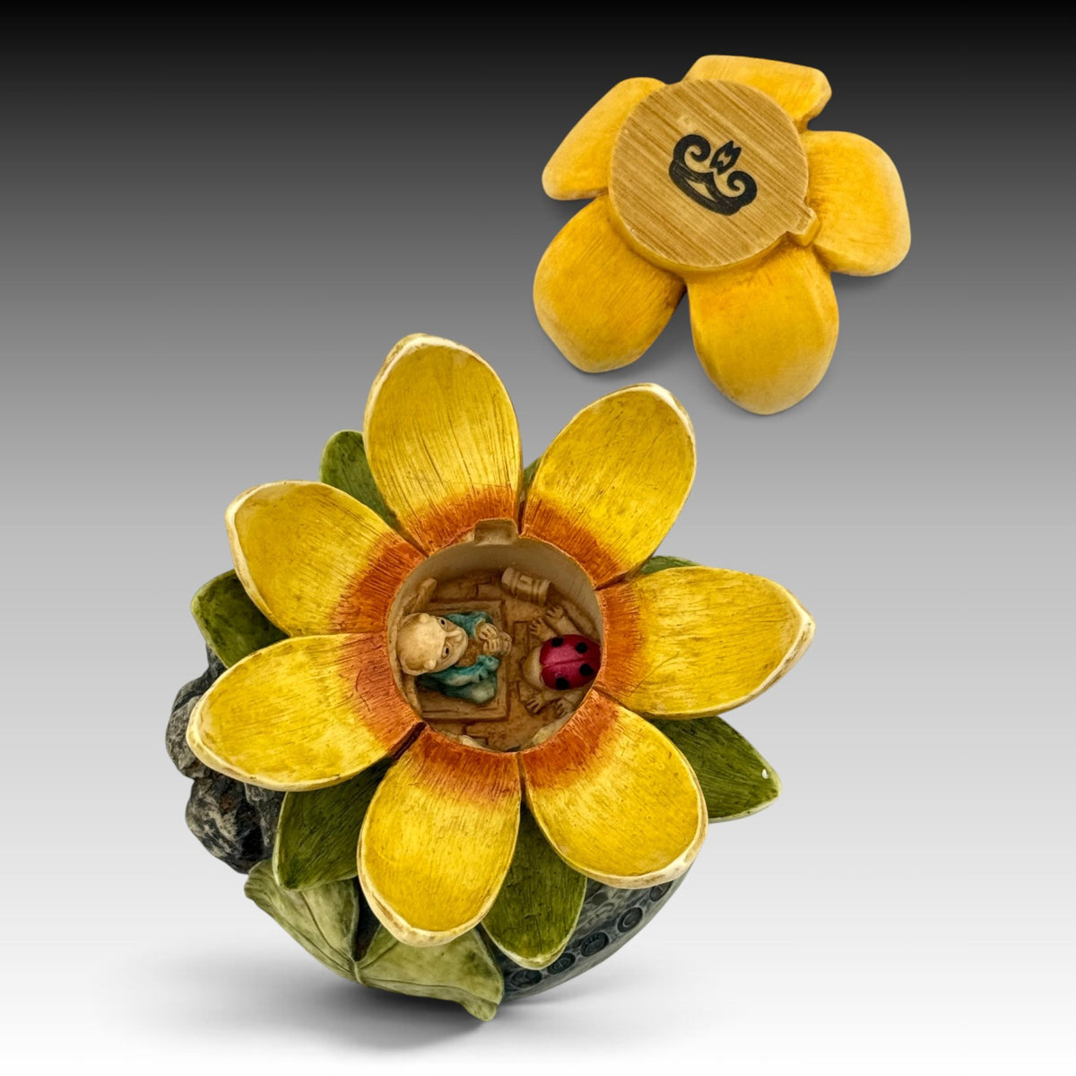 Harmony Kingdom Lotus HG4LO