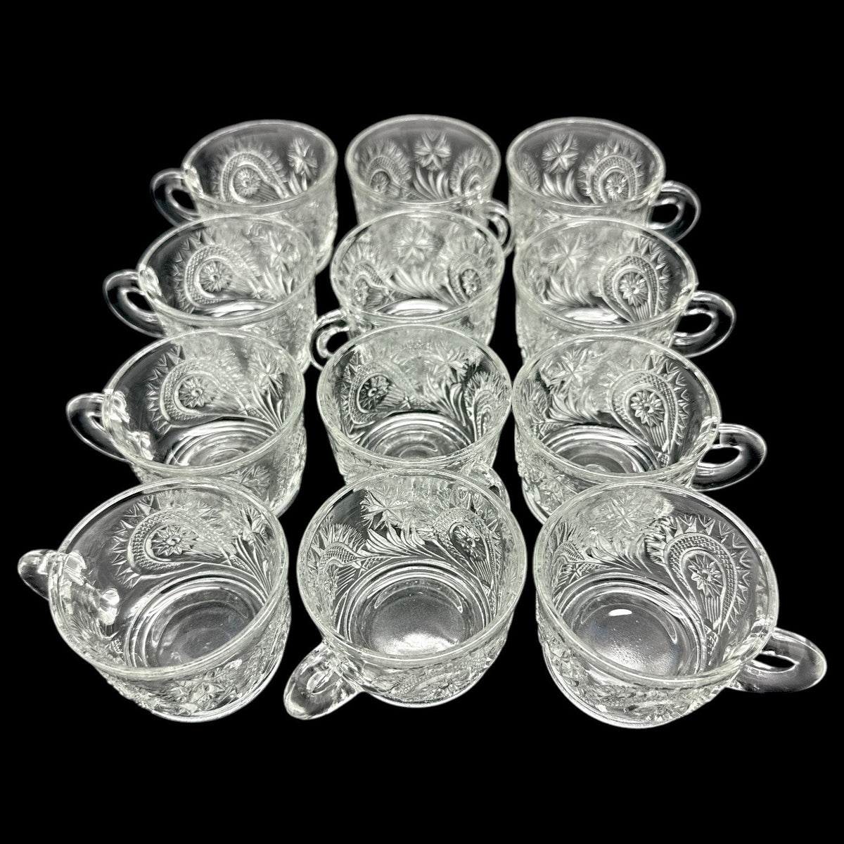 LE Smith Buttons and Daisy 15” Punch Bowl Set - 12 4.5 oz Cups & Glass Ladle