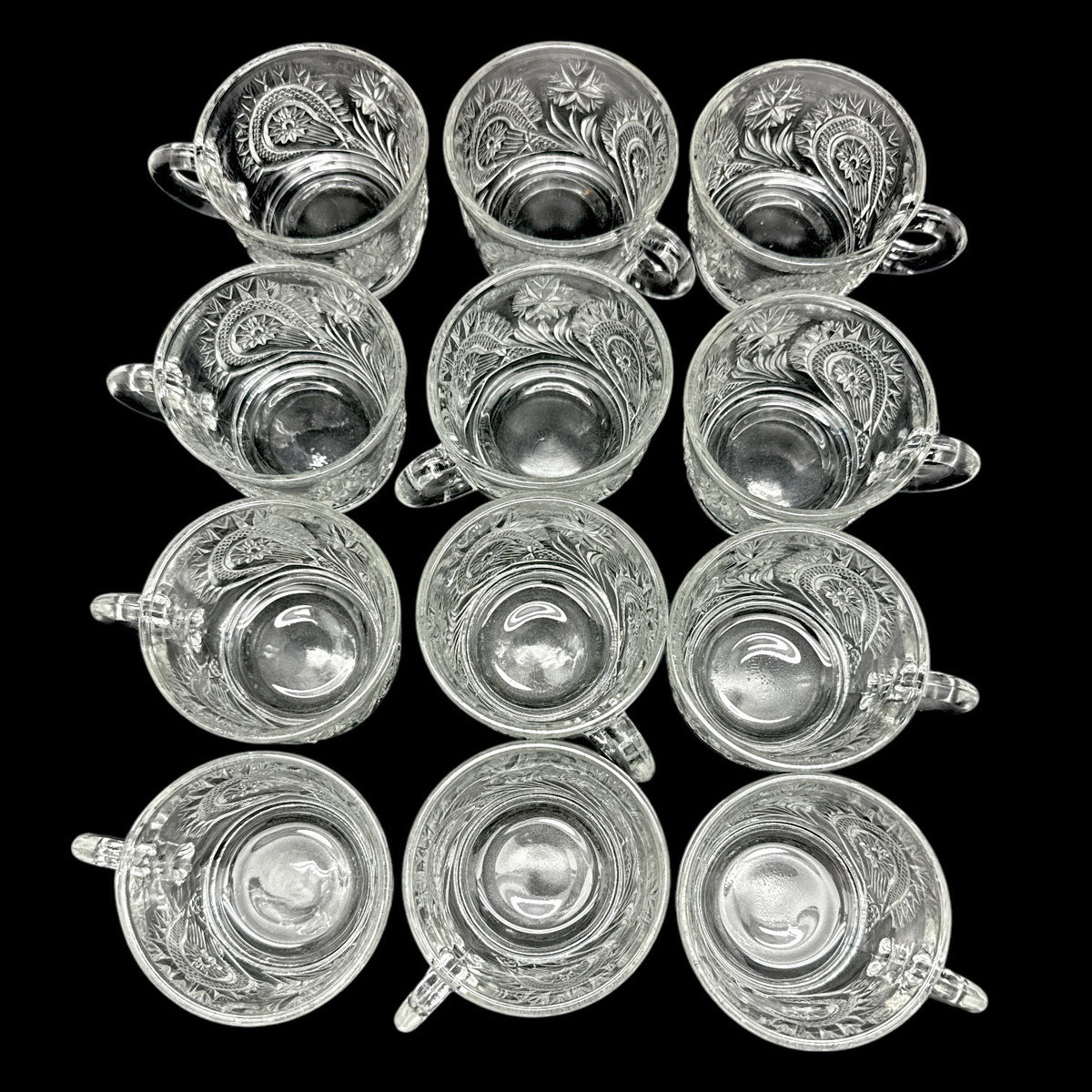 LE Smith Buttons and Daisy 15” Punch Bowl Set - 12 4.5 oz Cups & Glass Ladle
